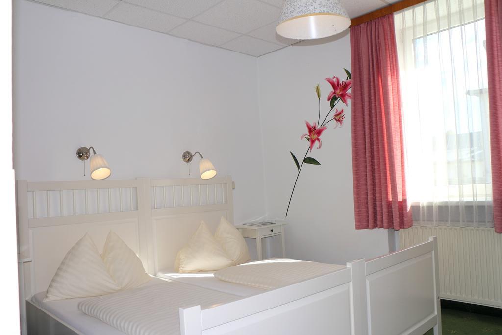 Hotel Gasthof Kasino Villach Room photo