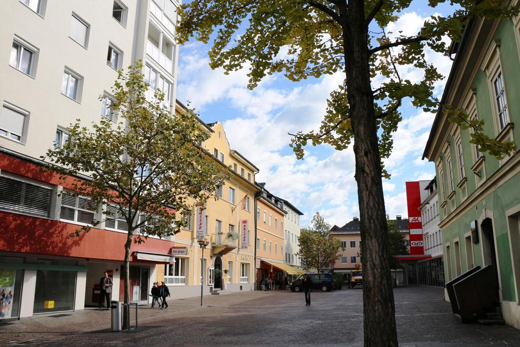 Hotel Gasthof Kasino Villach Exterior photo